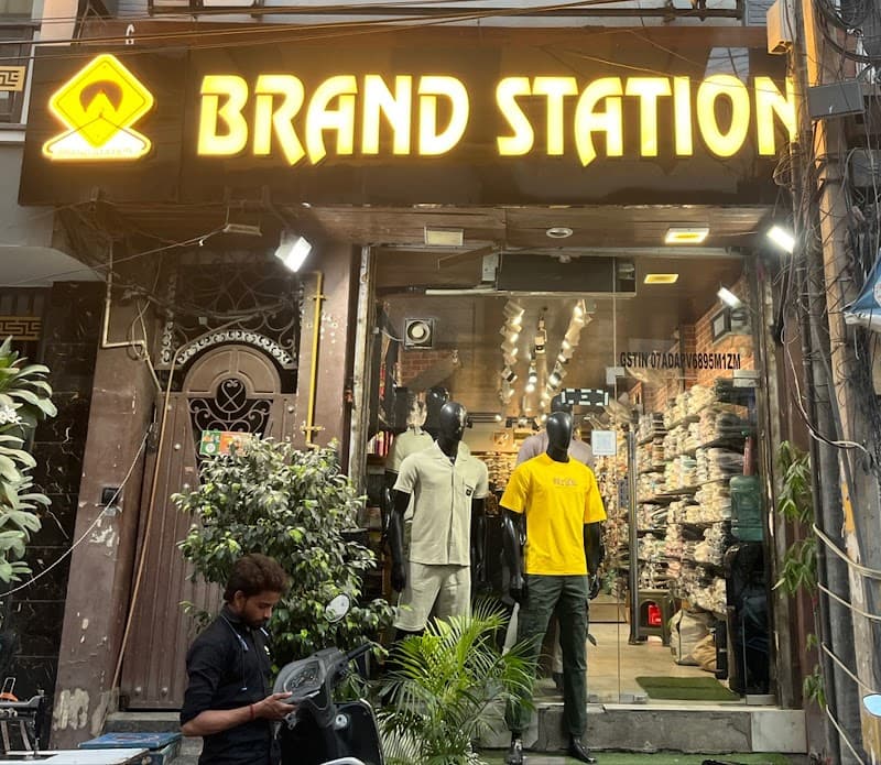 Brand Station premium men’s fashion interior